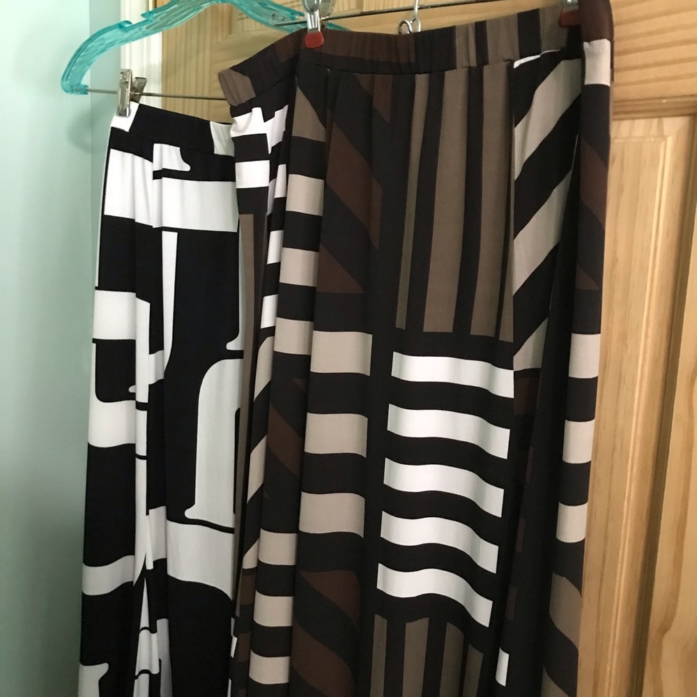 Elegant Susan Graver geometric maxi skirt in two colors
